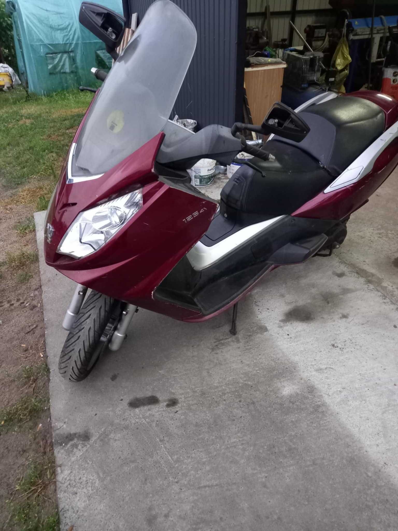 Skuter Peugeot Satelis