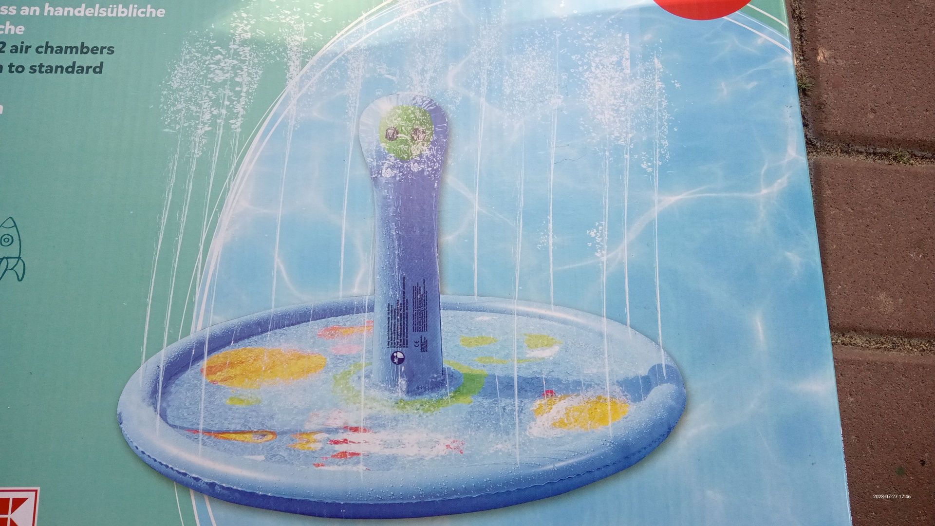 Brodzik z fontanną dla dzieci.