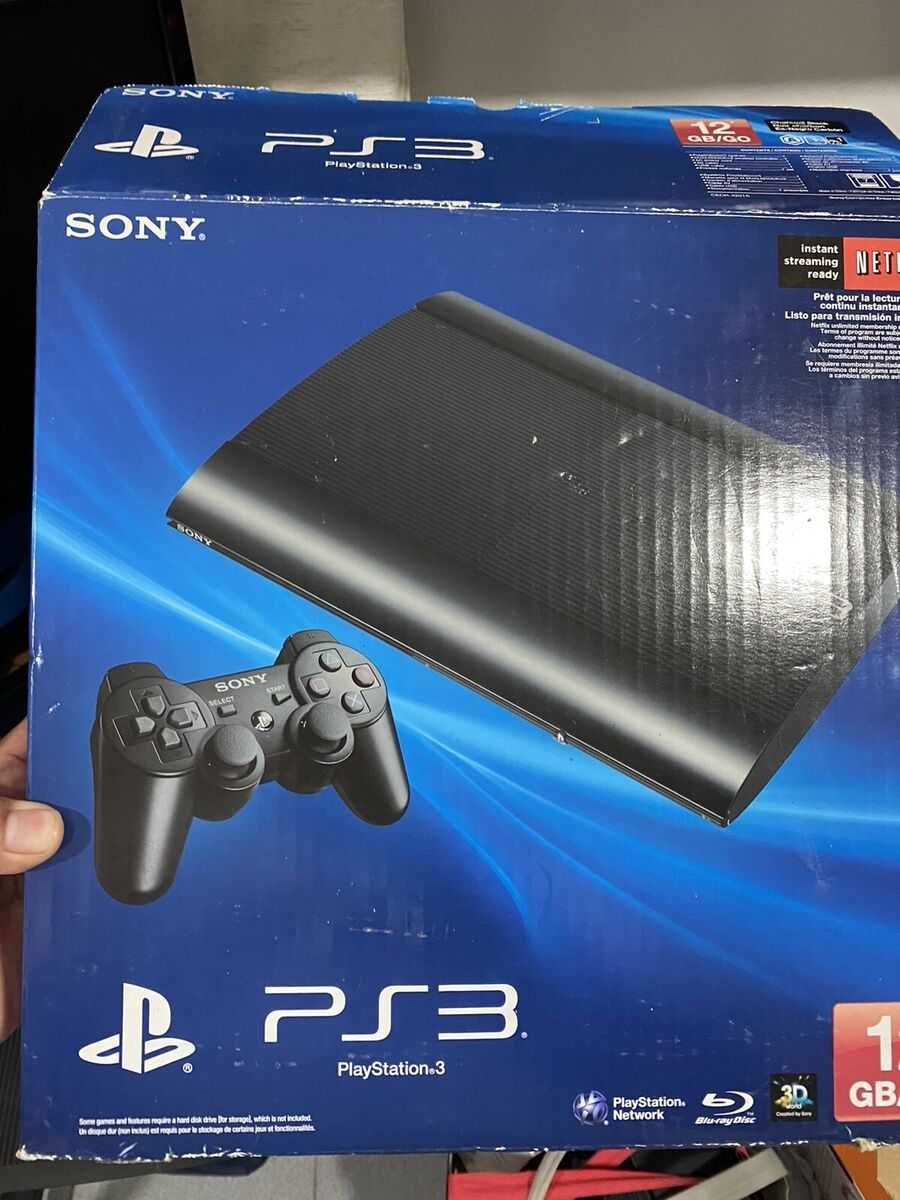 PS3 com 15/16 jogos