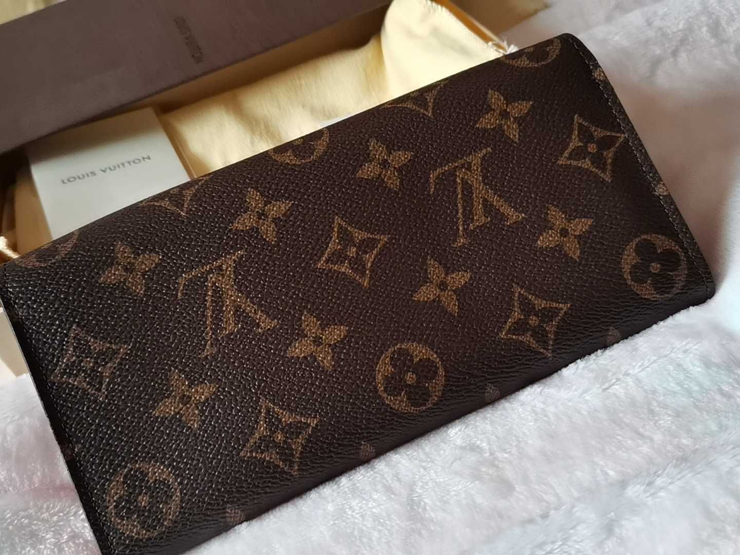 Portfel LV Long Tote z pomarańczową klamrą