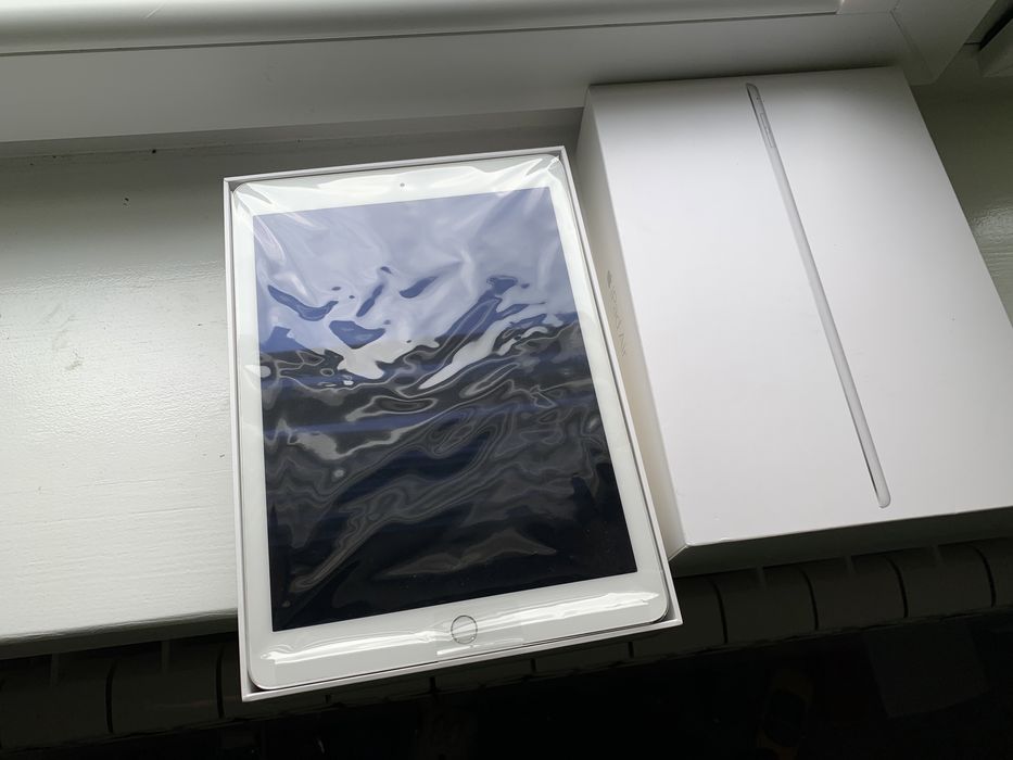 iPad Air 2 silver jak nowy