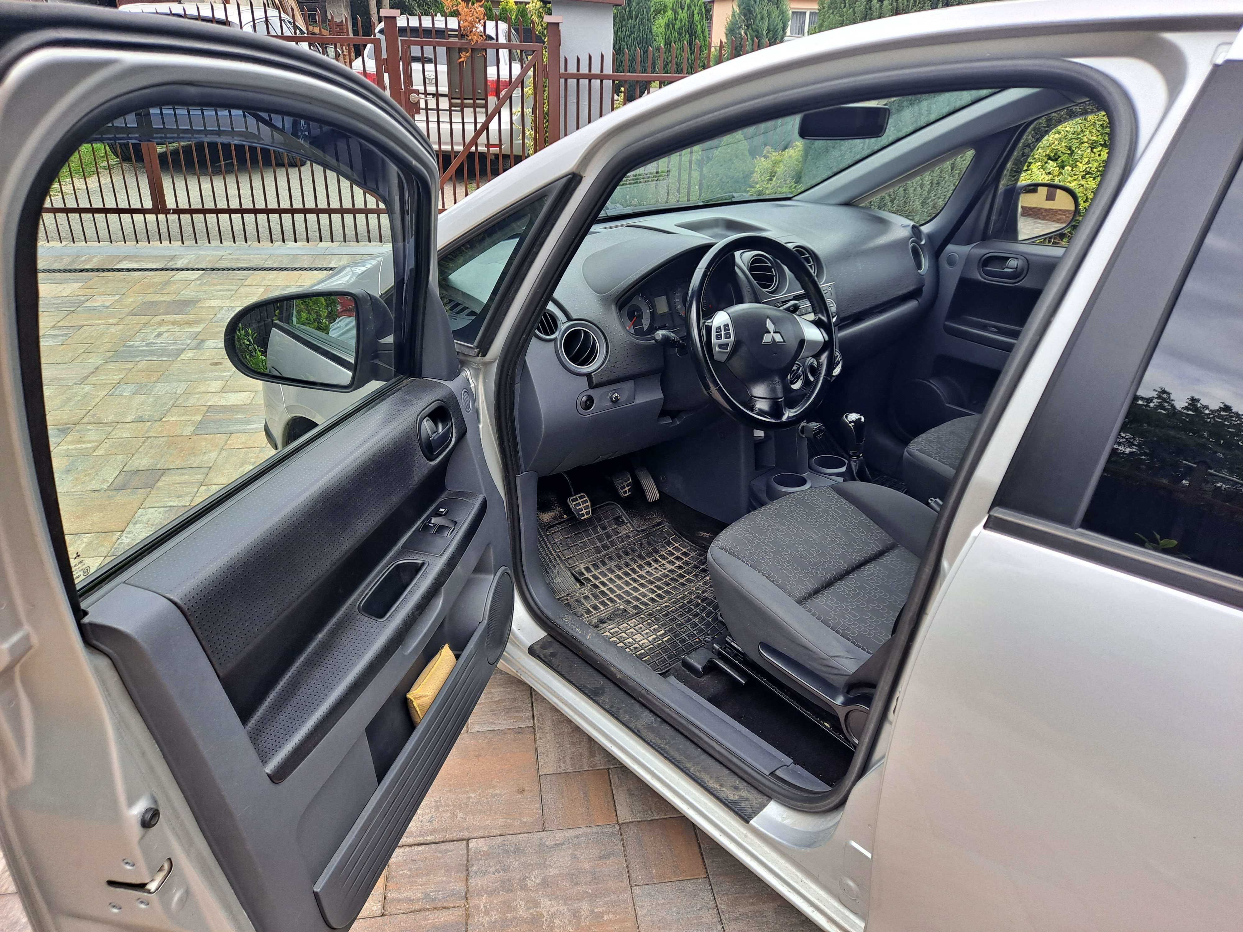 Mitsubishi Z30 Colt 1.3 benzyna, bogato wyposażony + koła zimowe