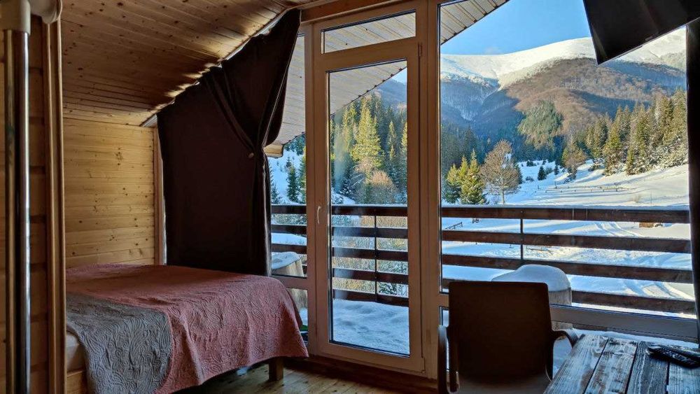 Відпочинок в Карпатах Басейн з підігрівом ЧАН САУНА Відпочинок в горах