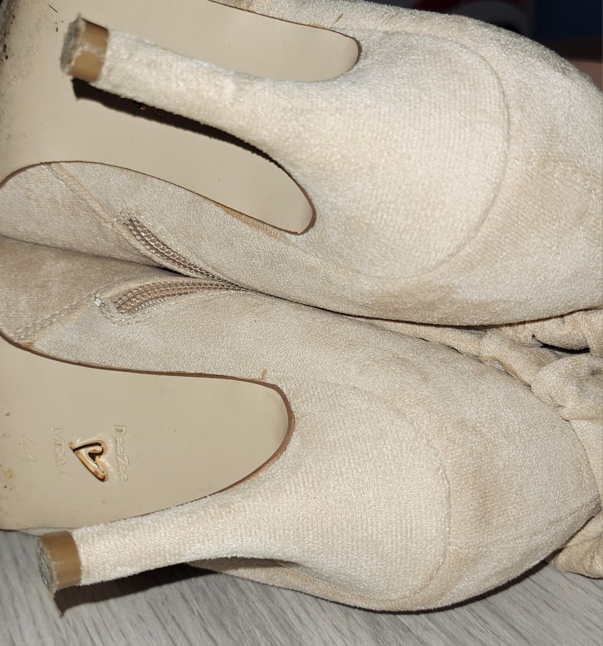 Buty botki kowbojki na obcasie DeeZee MRM