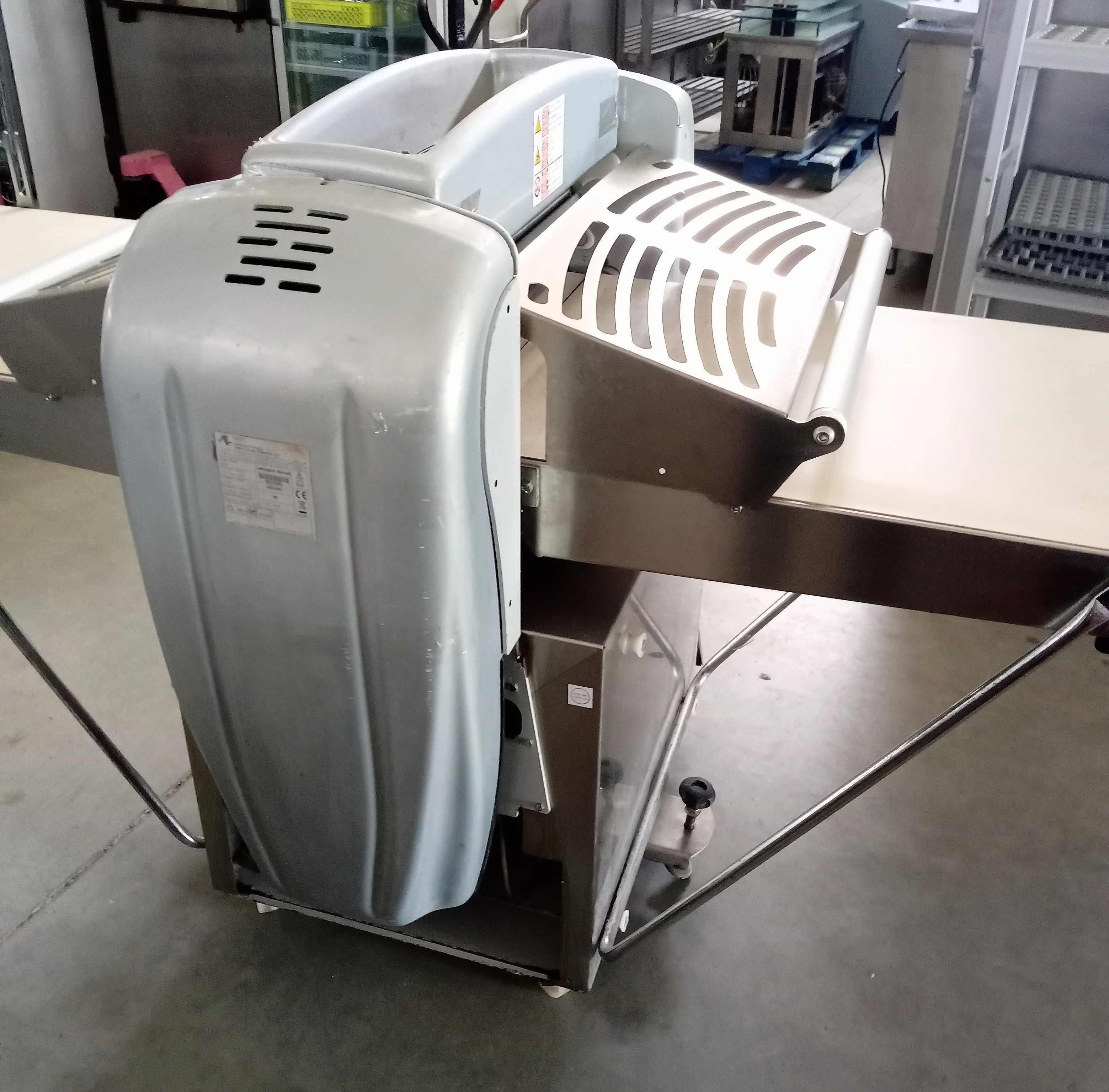 Laminador FERNETO mod. LMF 624 (usado)