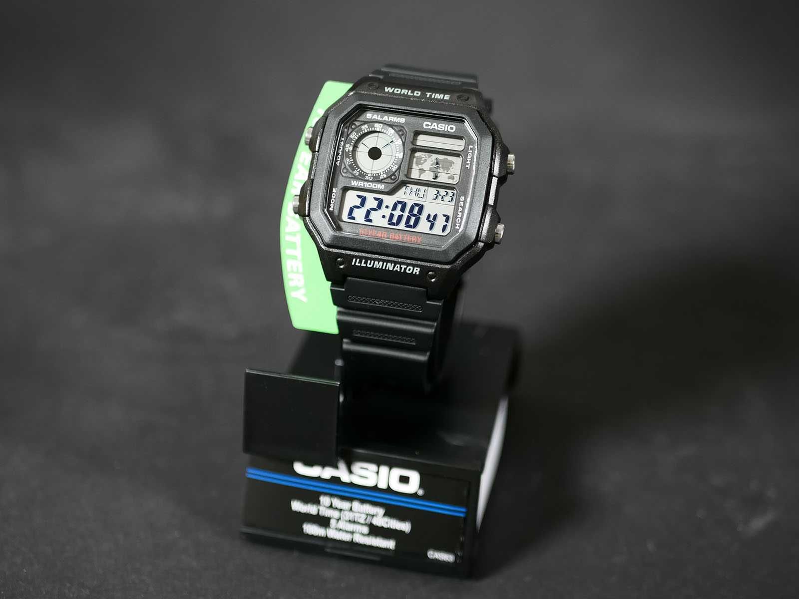 Годинник Casio AE-1200WH-1AV . 10 років батарейка