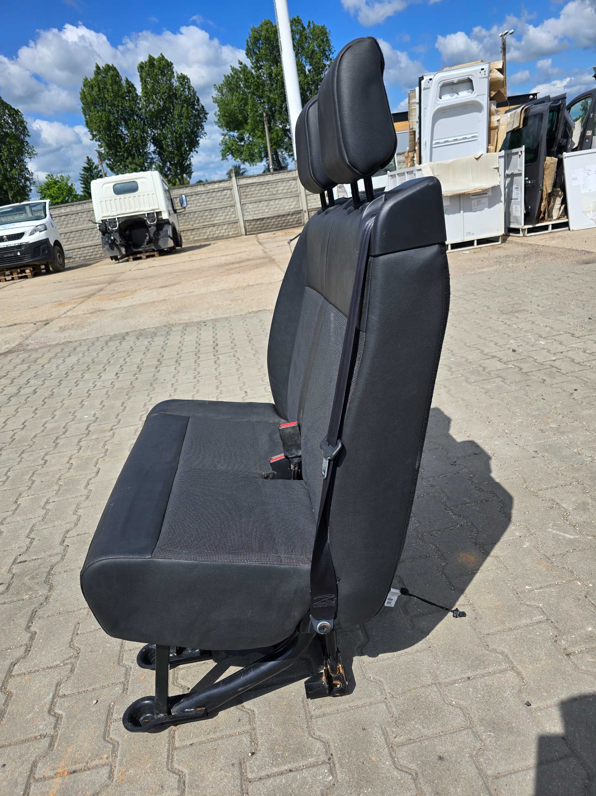 Fotel Kanapa Przednia Peugeot Expert Proace Scudo G2577-06