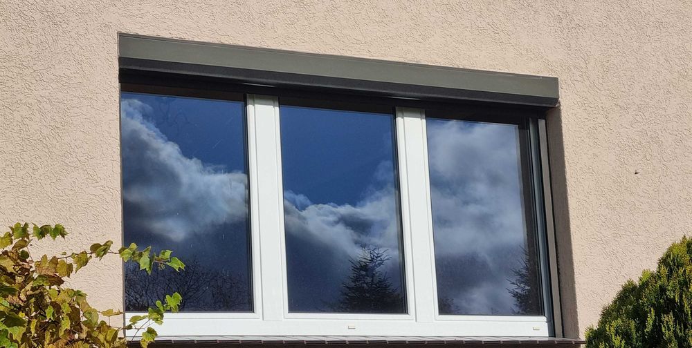 Okno białe bez rolet 2szt