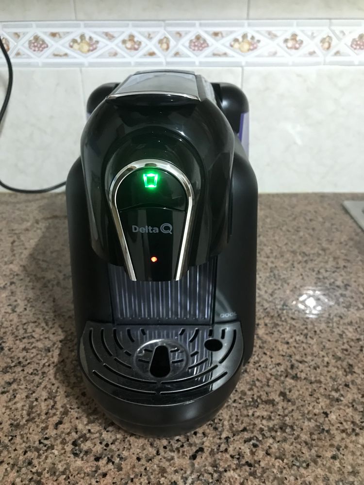 Máquina de café Delta Q
