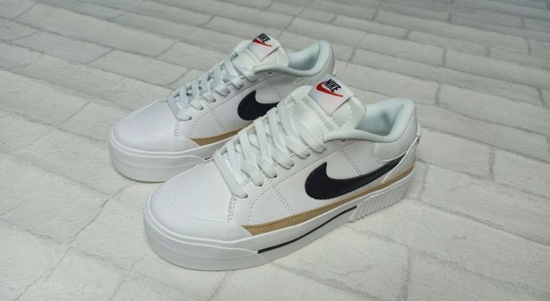 Кроссовки nike court legacy lift  белые 7590