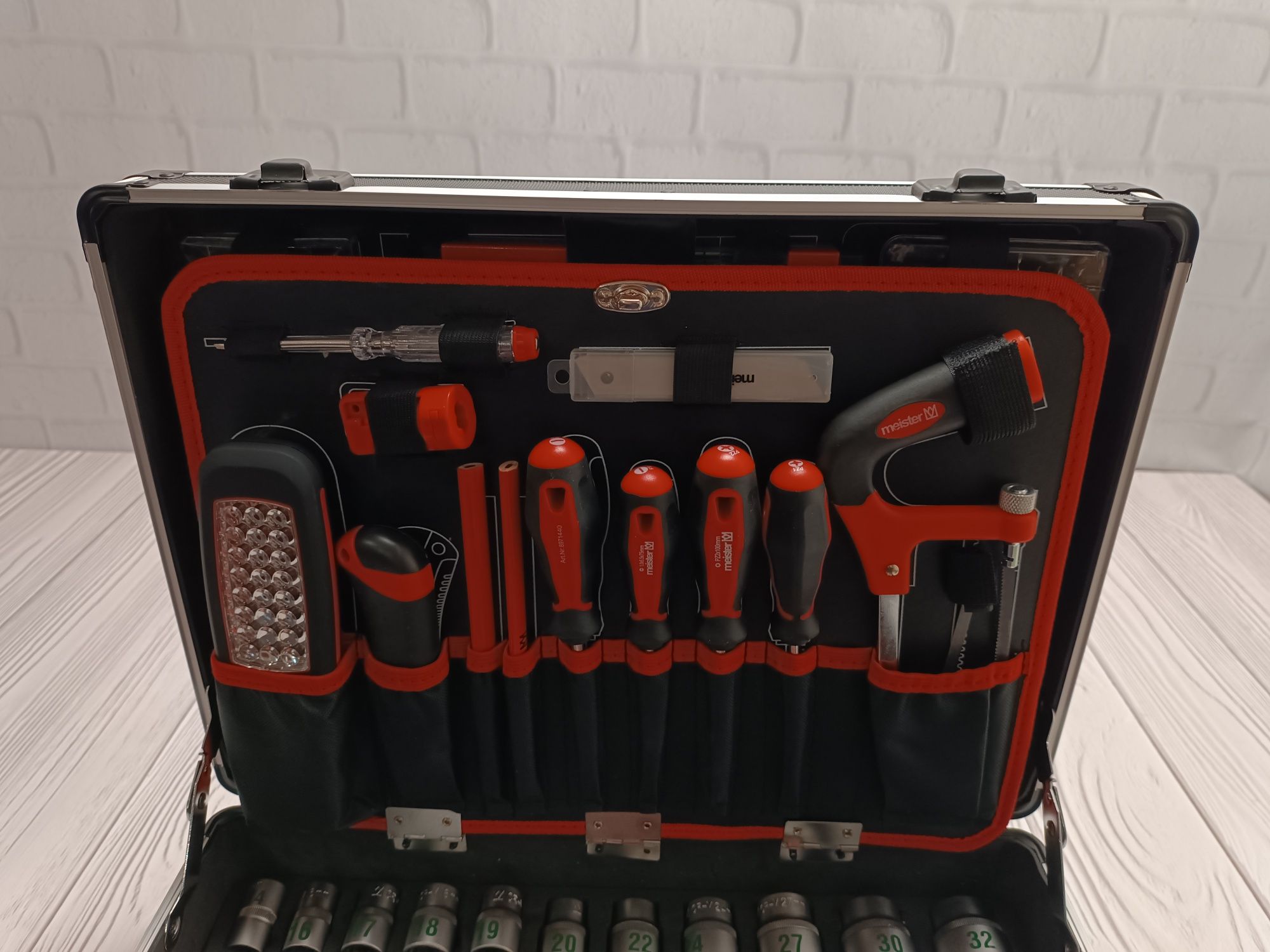 Meister набір інструментів у валізі, 155 шт. Німеччина