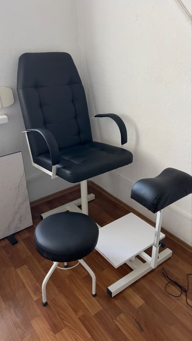 Кресло для педикюра.