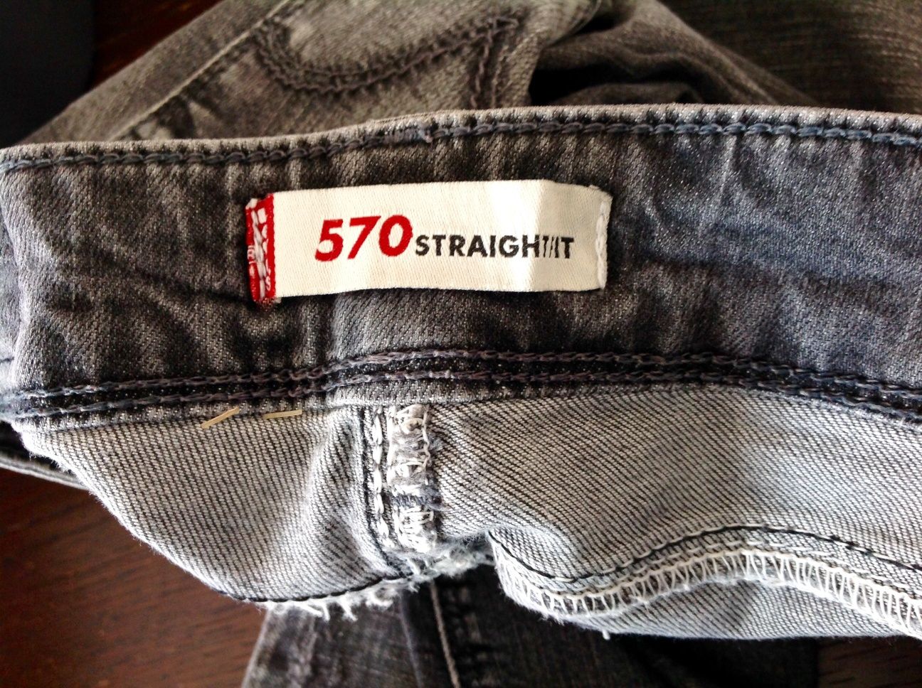 Calças de Ganga LEVI'S 570 Straight Fit W28 L32