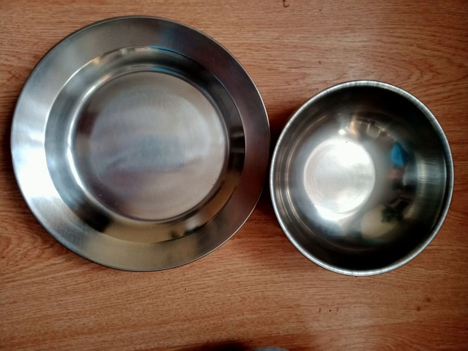 Тарелки для первого и второго из нержавеющей стали