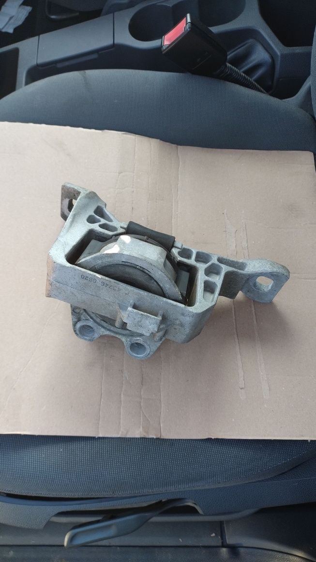 Poduszka silnika ford focus MK2 C-Max 1.8b 2.0b