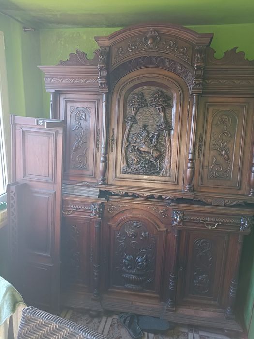 Kredens eklektyczny zabytek antyk ozdobna szafa