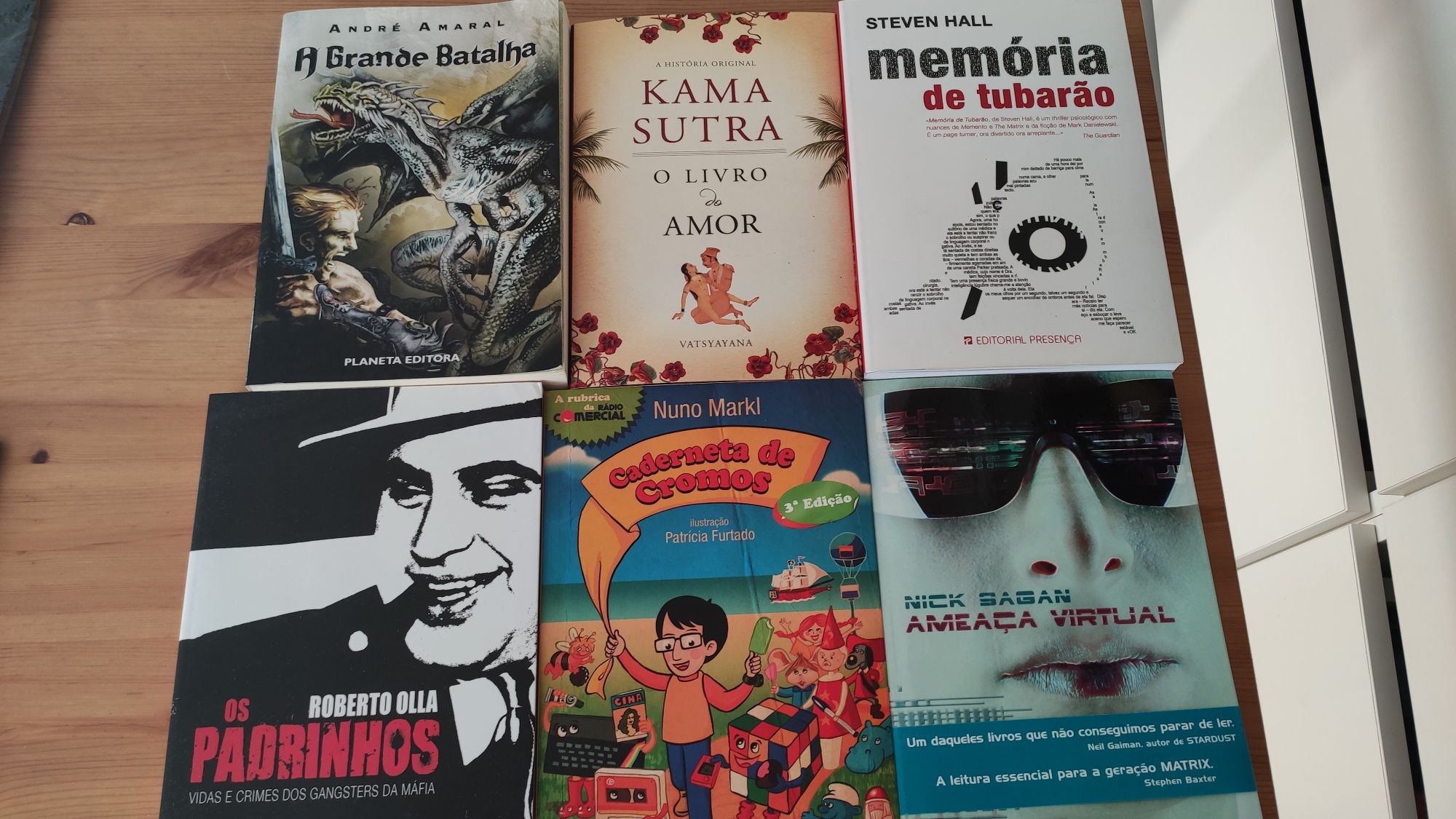 Vários livros a 4€