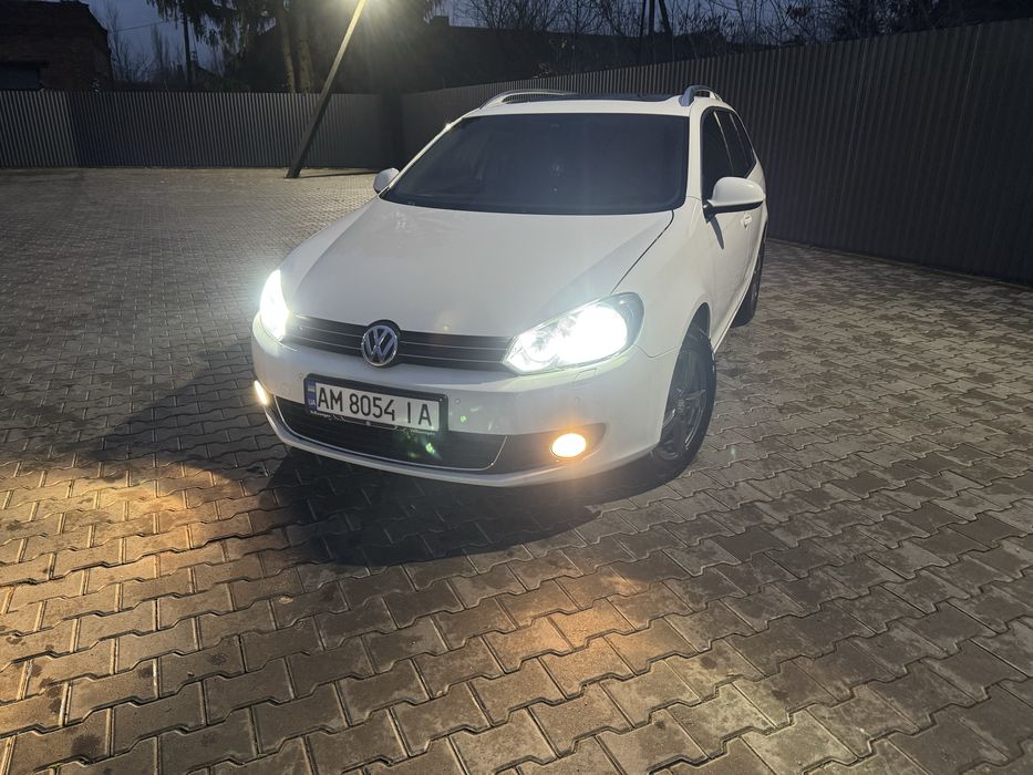 Продам своє авто Golf 6 2010 2.0 tdi