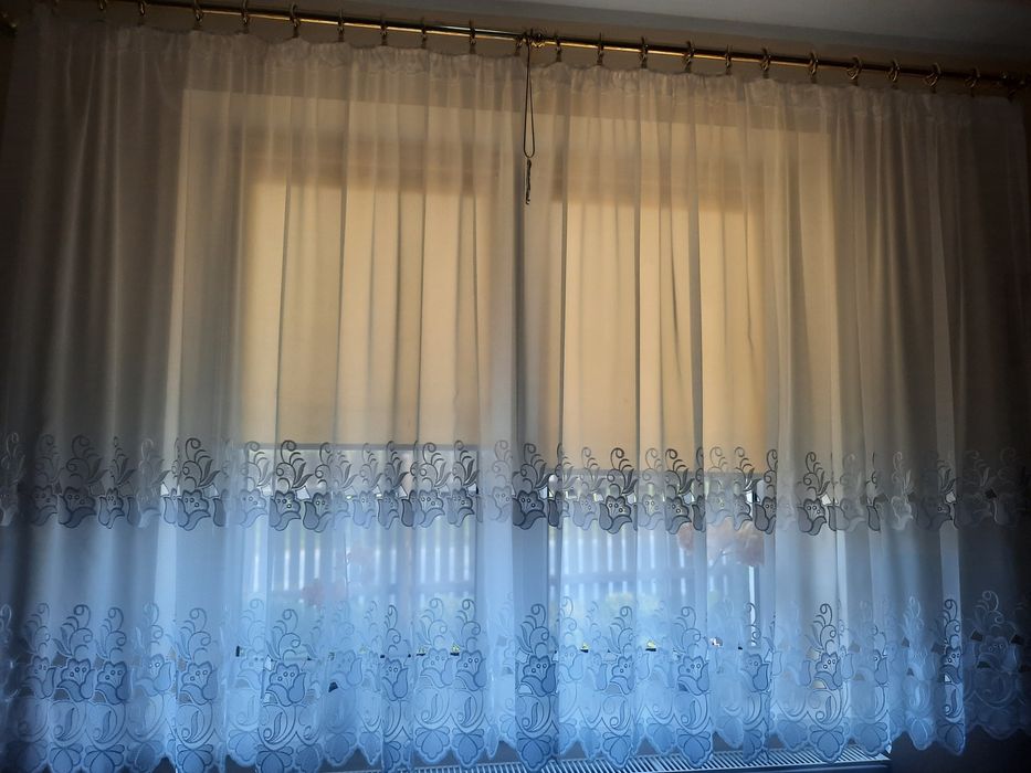 Firanka na kolkach, szelkach