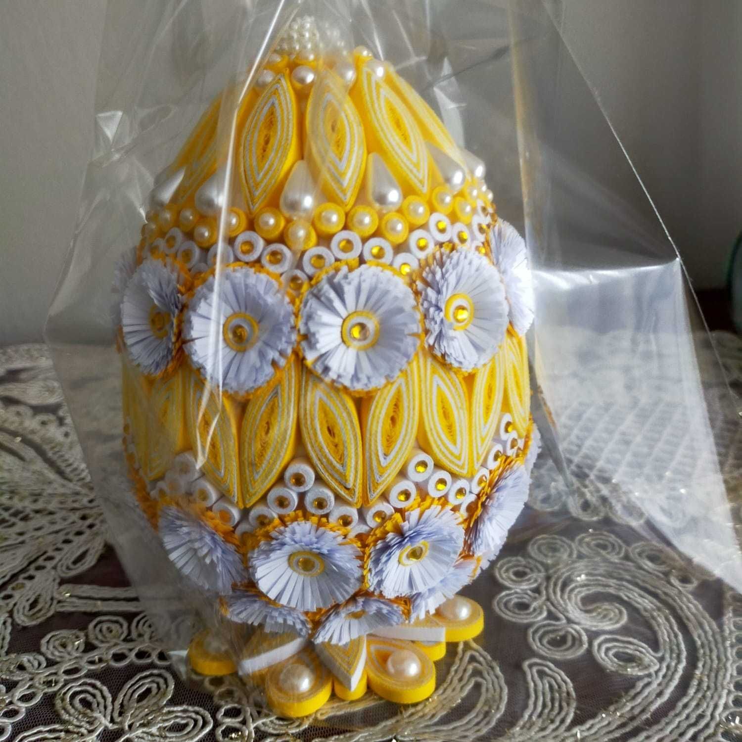 Jajo wielkanocne ręcznie robione, quilling, eleganckie