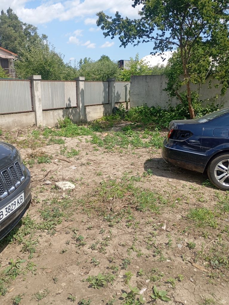 1/2 дома вул. Кармелюка Чернівці,район віниченка