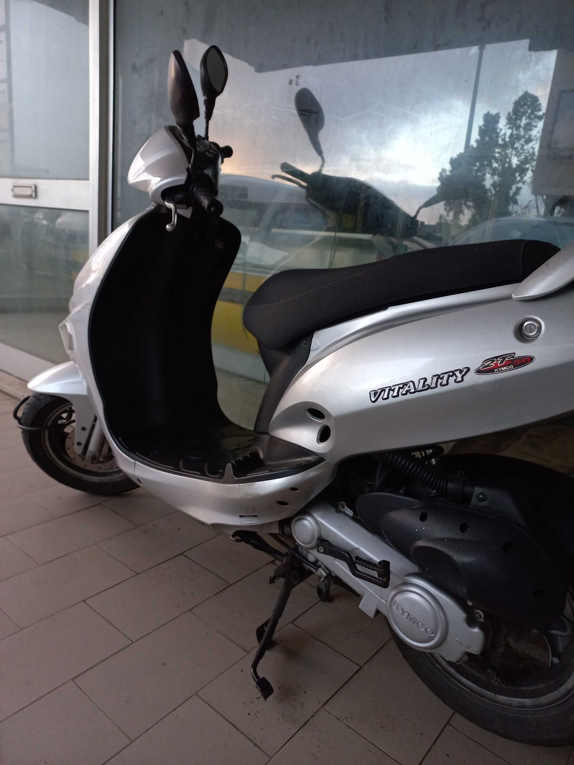 Scotter KYMCO VITALITY 50CC bom estado