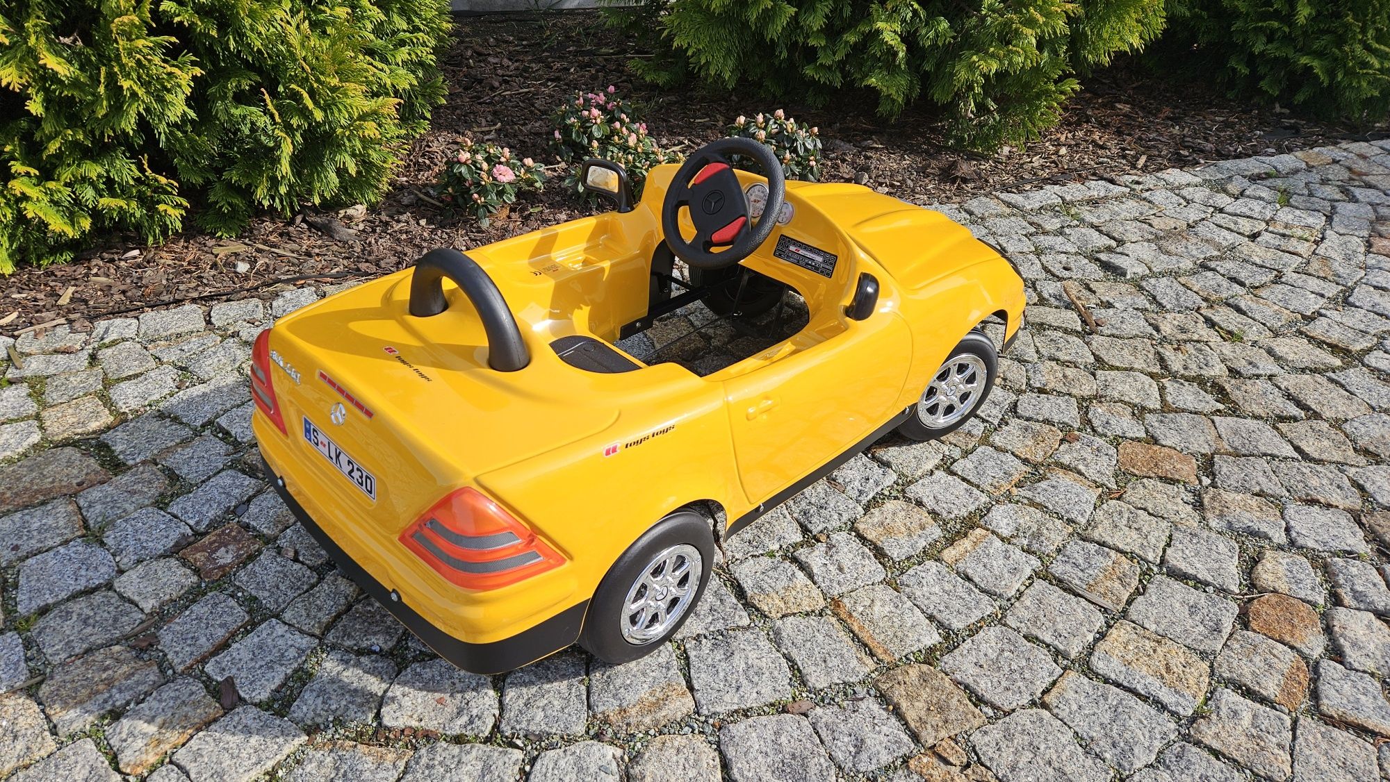 Mercedes SLK230 Toys Toys- nieużywany, klasyk dla najmłodszych