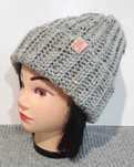 Luźna czapka beanie , 15% wełna