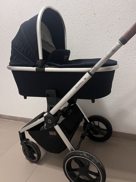 Коляска 2 в 1 в отличном состоянии