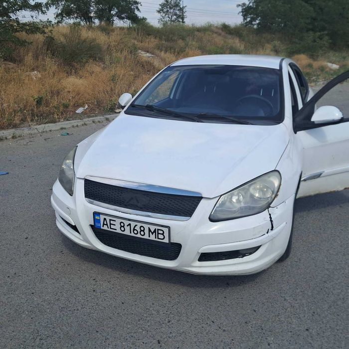 Продам CHERY M11