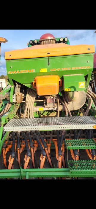 bardzo dobry stan  wszystko w oryginale nowszy typ