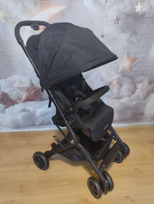 Wózek spacerowy spacerówka Maxi Cosi Lara 2 czarna kompaktowa do 22 kg