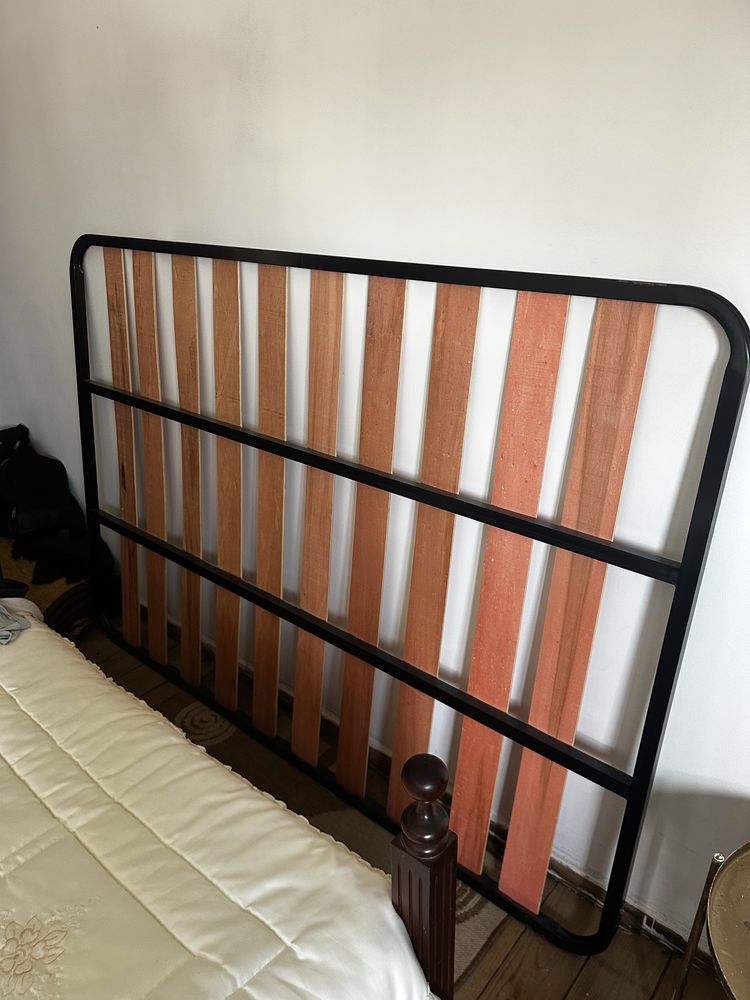 Estrado como novo  1,33 cm x 1,90cm