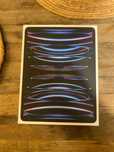 Apple iPad pro 12,9 (6 generacja ) 512GB Wi-FI + cellular