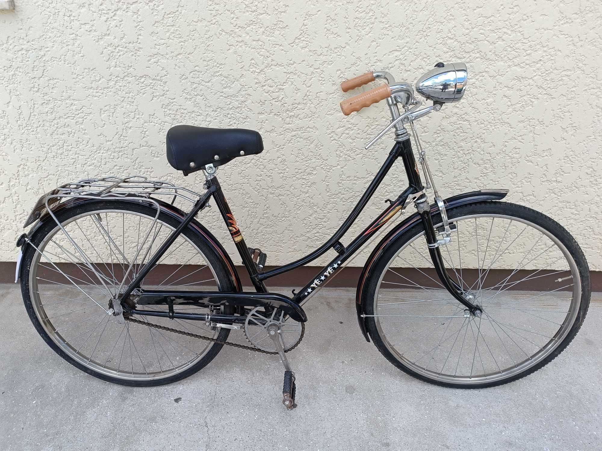 Bicicleta Pasteleira senhora restaurada.