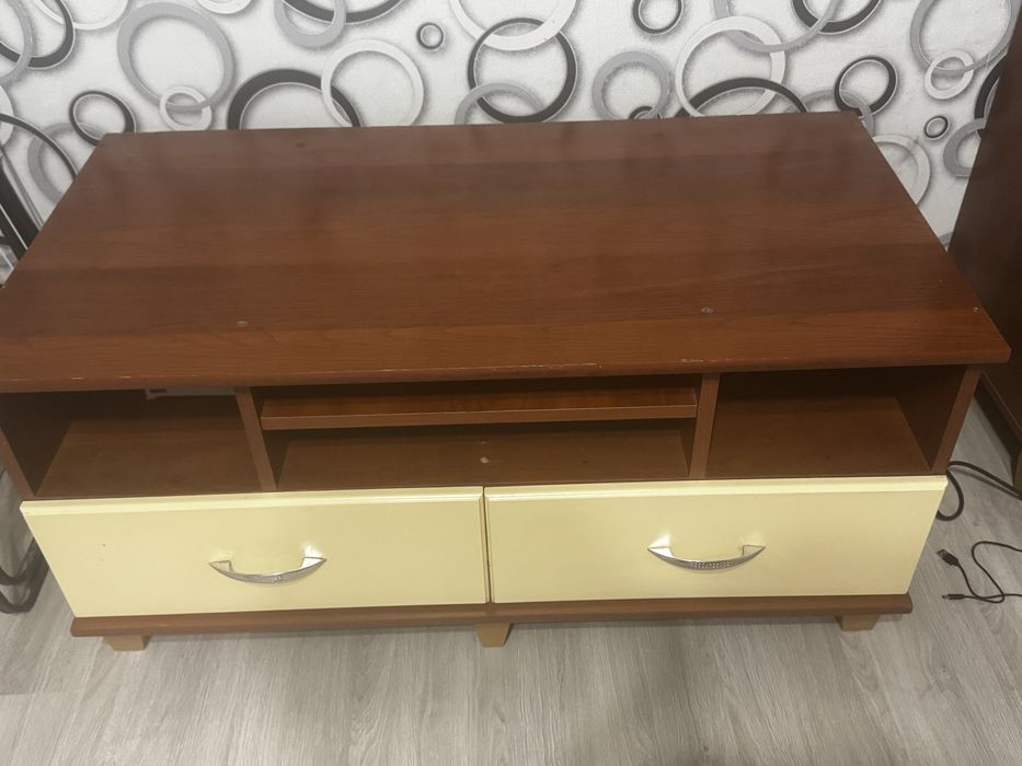 Комод тумбочка набор