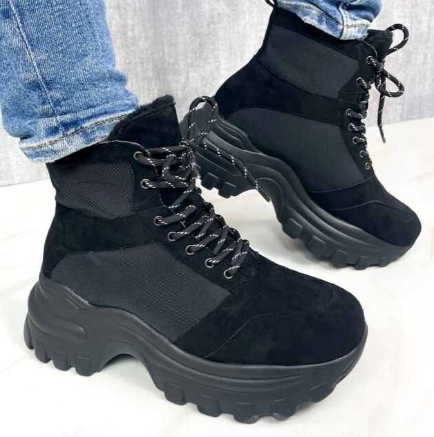 Черевики на хутрі ботинки 37