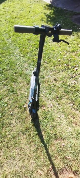 Електро самокат Xiaomi Electric Scooter 4 Go IT потребує ремонту