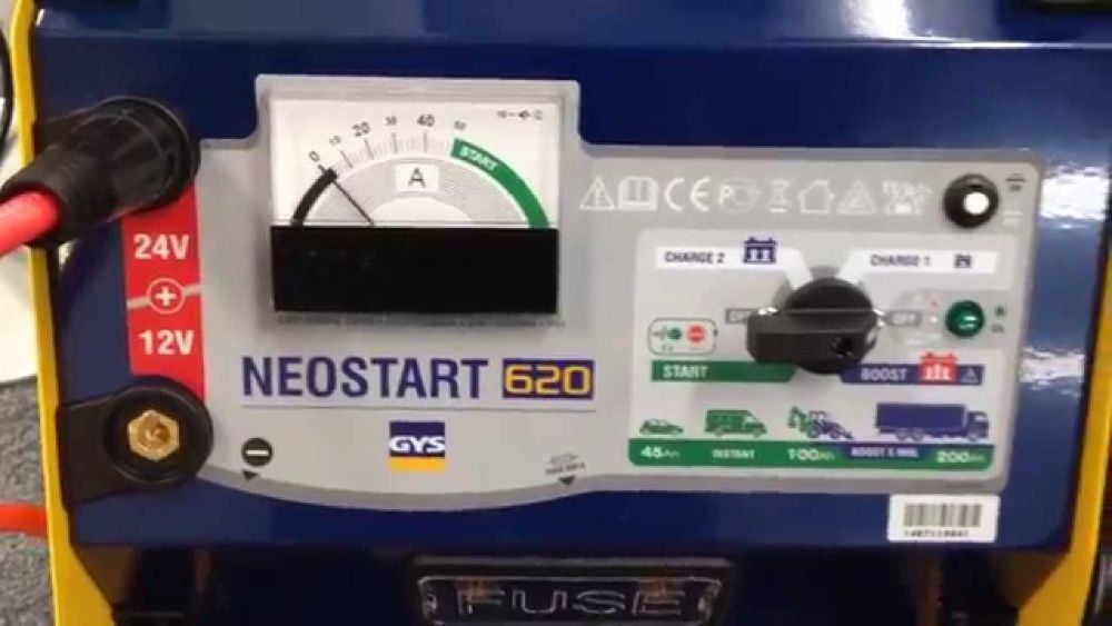 Carregador 12.24V NEOSTART 620 GYS