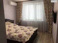 Продам 3-к квартиру, Боярка, Білогородська 51, Центр! (м. Житомирська)