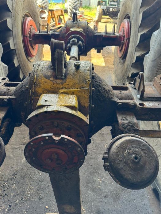 Продам спецтехніку,форвардер,на базі Т 150