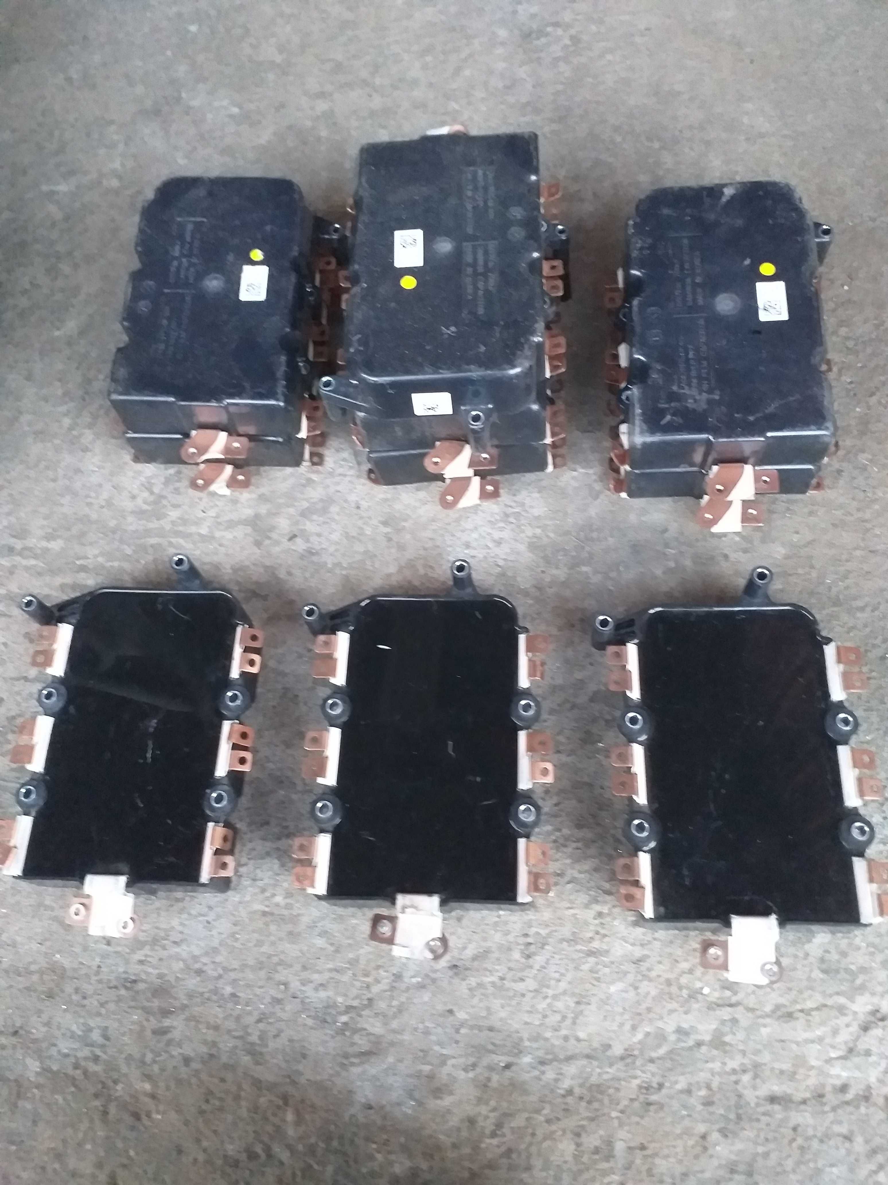 Condensadores 600v 700 farards Vdc