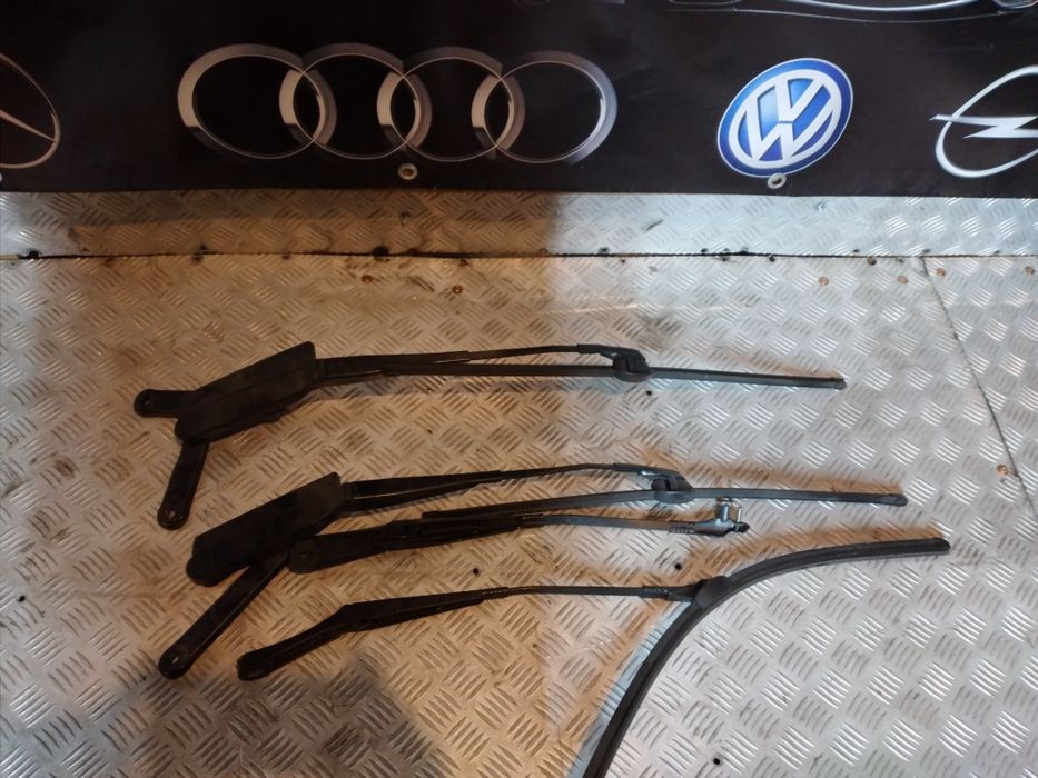 Vw touareg 7p ramiona wycieraczek komplet