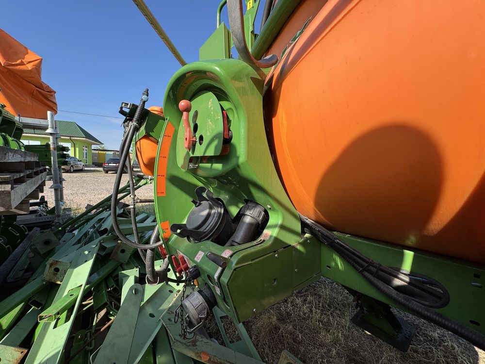 Оприскувач AMAZONE UX 5200