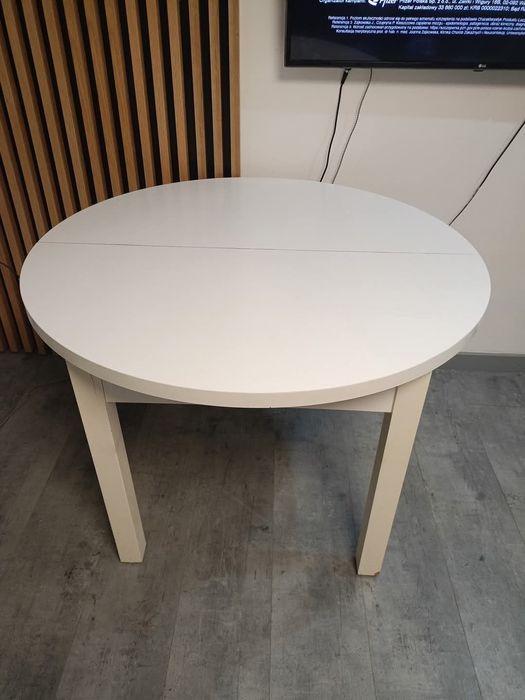 Sprzedam duży rozkładany stół okrągły biały