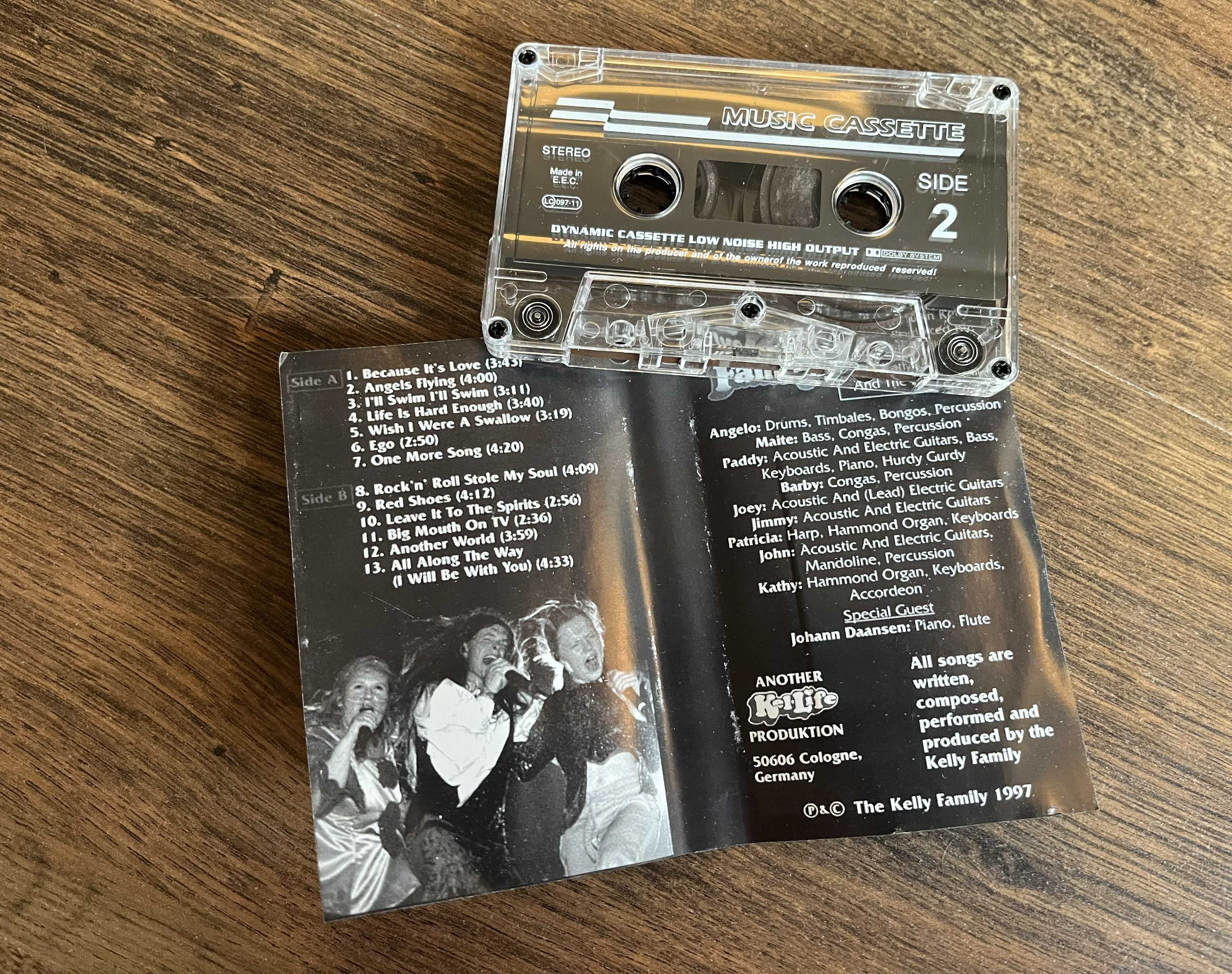 Kaseta magnetofonowa - The Kelly Family Growin' Up