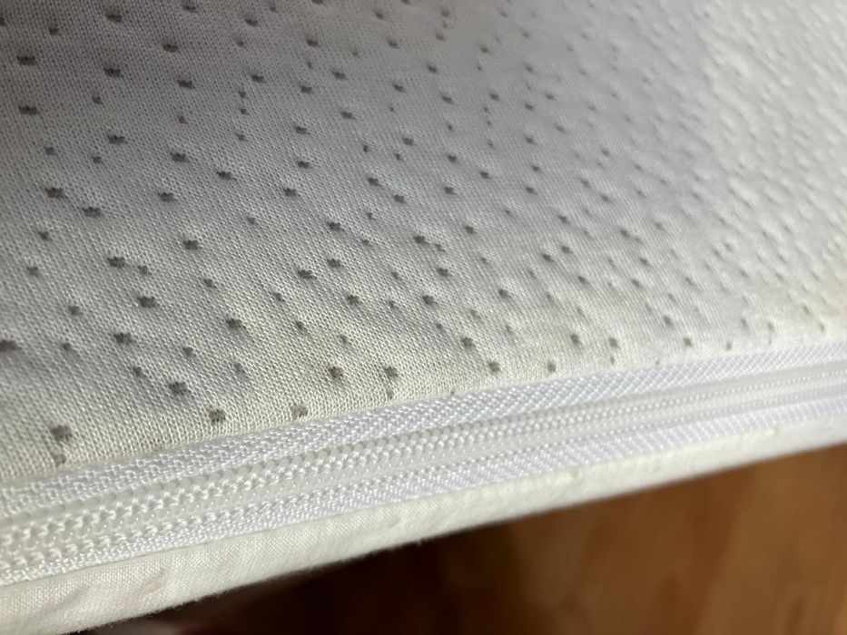 Materac piankowy 140x200