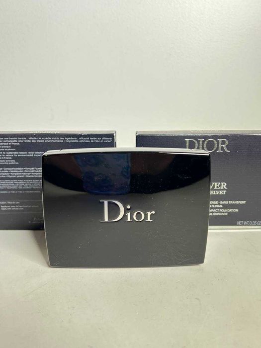 Пудра для обличчя DIOR Diorskin Forever Natural Velvet