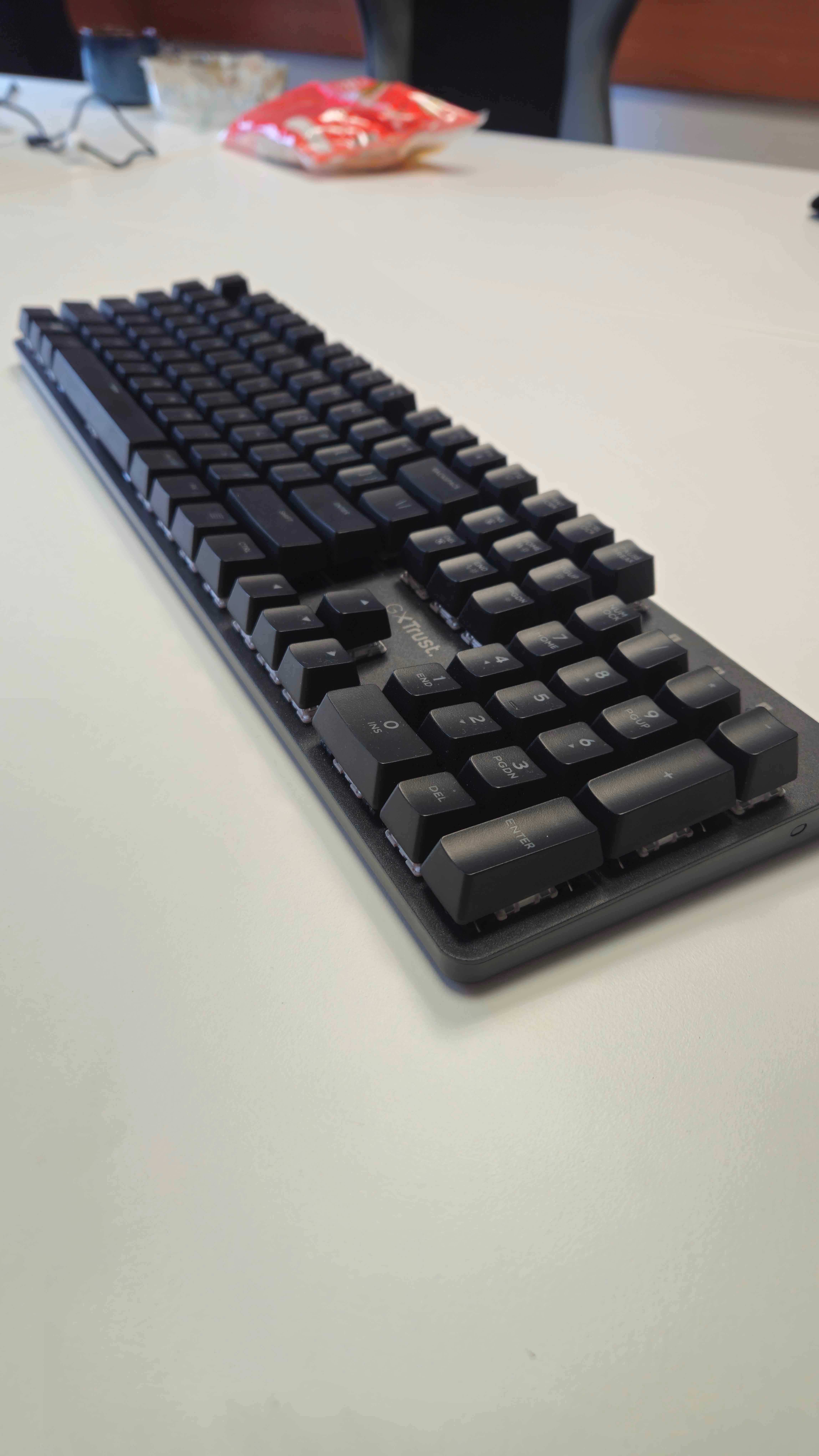 TRUST GXT 871 Zora