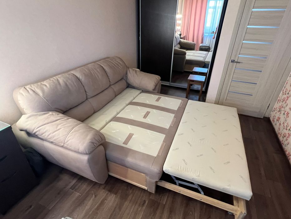Диван двоспальний розкладний